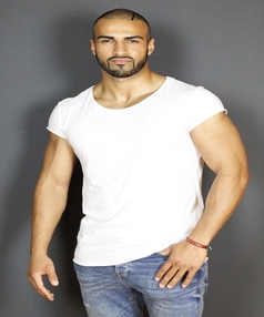 Hot Rocky – Male Escort Gigolo Service India